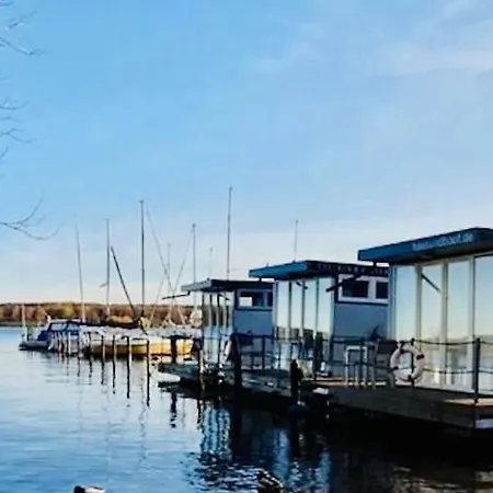 15 Ps Super-hausboot